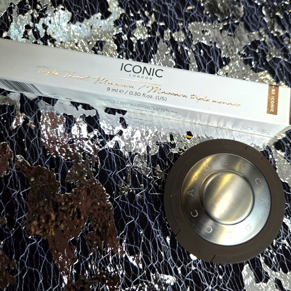 🆕 Powder Foundation, Highlighter and Mascara - Picture 1 of 5